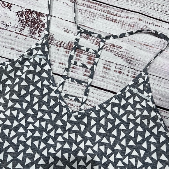 Lululemon Tank Top - Picture 2 of 6